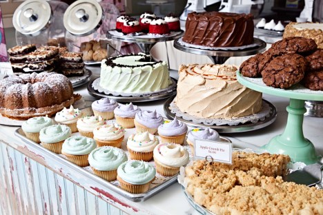 dessert-table